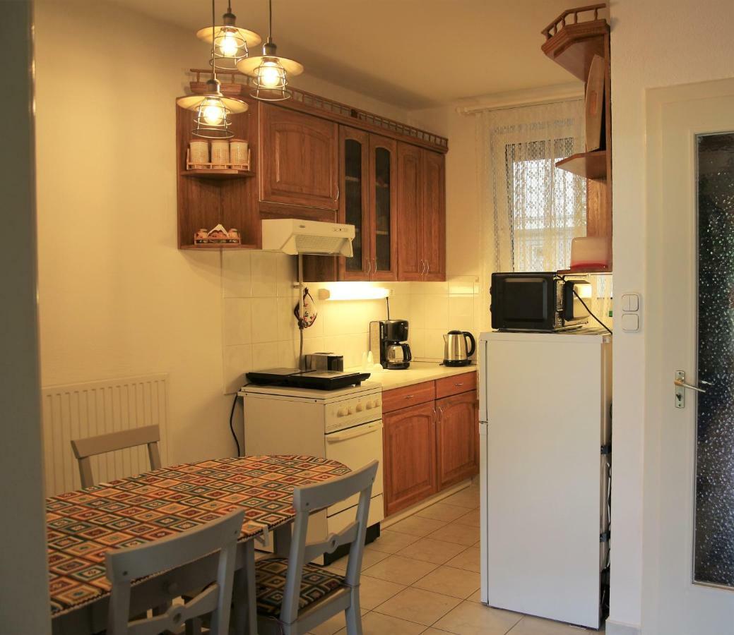 Apartment With Swing Heviz Luaran gambar